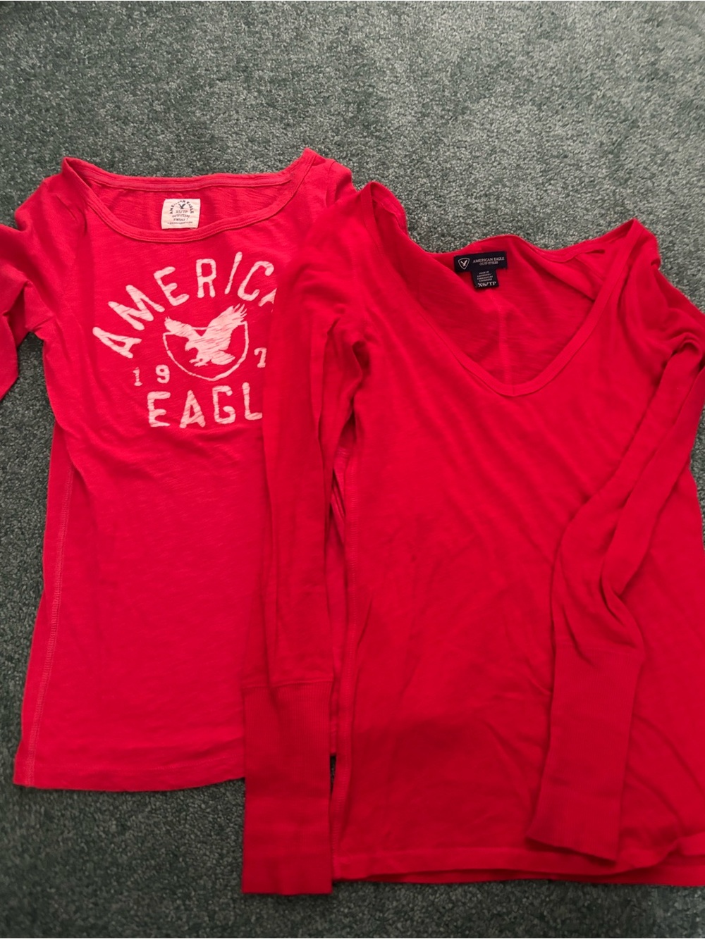 American Eagle Women XS Red Tee Bundle Long Sleeve 3/4 Sleeve Logo Tops